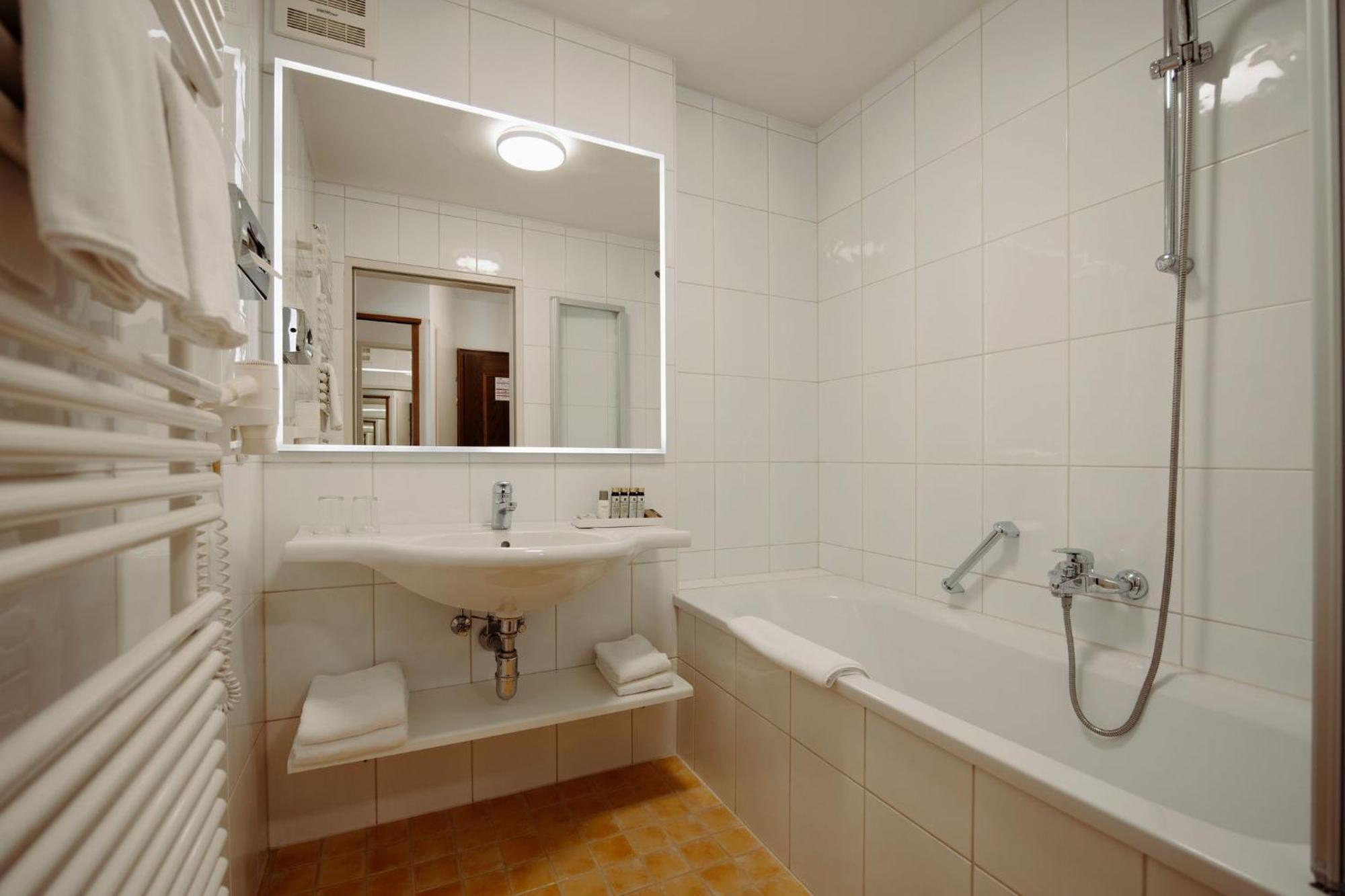 Theresi Appartements Заалбах-Хинтерглем Стая снимка